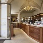 Residenza D'epoca Relais I Miracoli 3*