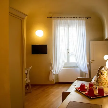 Residenza D'epoca Relais I Miracoli 2* Piza