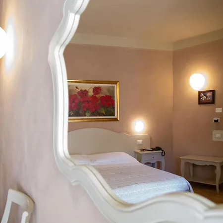 Residenza D'epoca Relais I Miracoli Pensjonat Piza