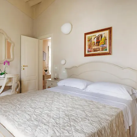 Residenza D'epoca Relais I Miracoli Гостевой дом