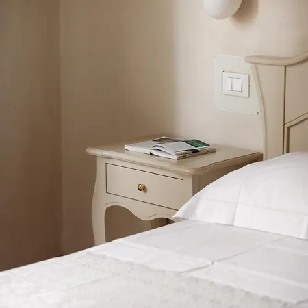 Residenza D'epoca Relais I Miracoli Гостевой дом Пиза