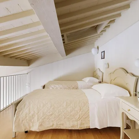 Гостевой дом Residenza D'epoca Relais I Miracoli