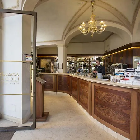 Residenza D'epoca Relais I Miracoli 3*
