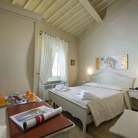 Residenza D'epoca Relais I Miracoli 3* Пиза