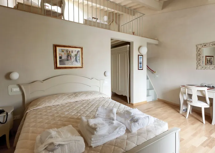 Affittacamere Residenza D'epoca Relais I Miracoli Pisa